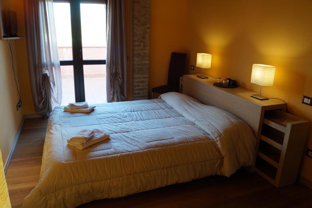 Conte Pietro Room&Breakfast Ferrara Buitenkant foto