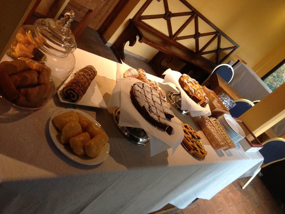 Conte Pietro Room&Breakfast Ferrara Buitenkant foto